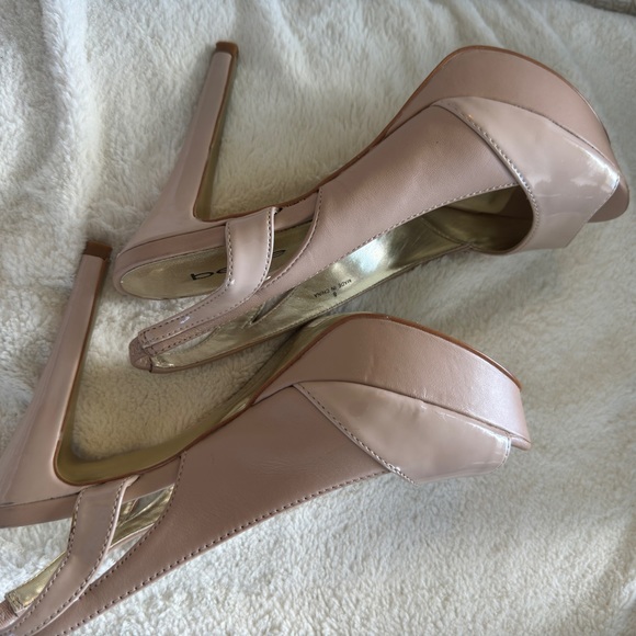 Beautiful Bebe high heel shoes. - Picture 2 of 6